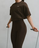 AUREI Camiseta Oversize Espalda Aurei - Marrón Chocolate